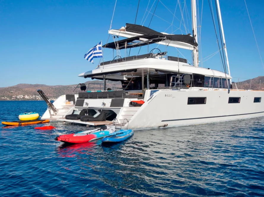 Catamaran Phantom
