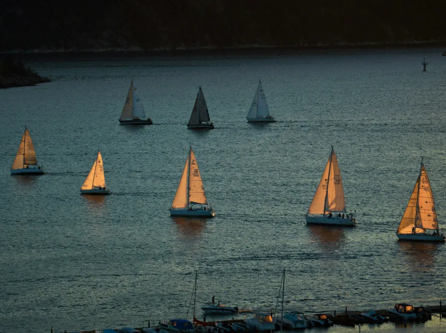 Charter a yacht in greece